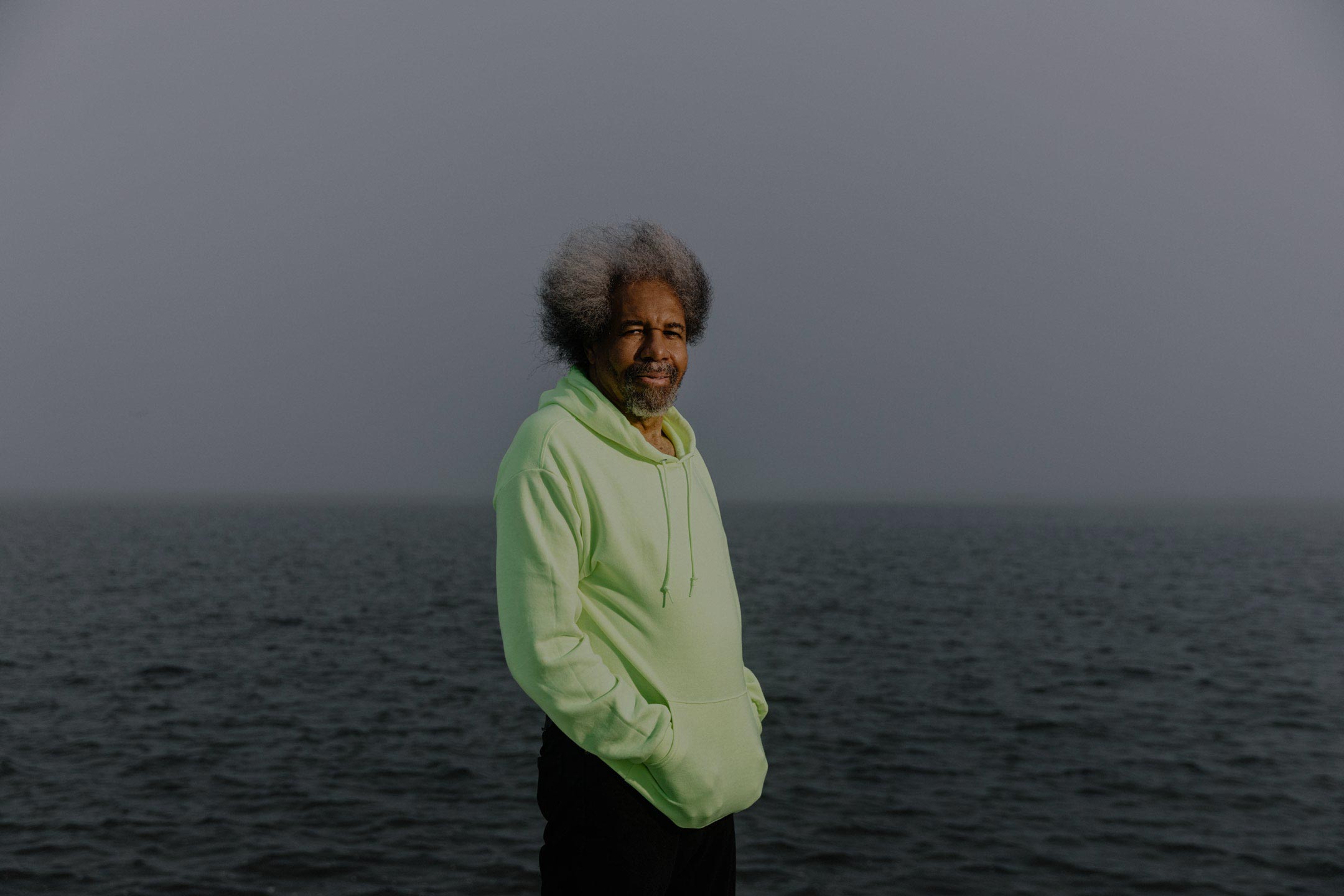Albert Woodfox at Lake Pontchartrain in New Orleans, Feb. 2021. (Image: William Widmer for the Innocence Project) 