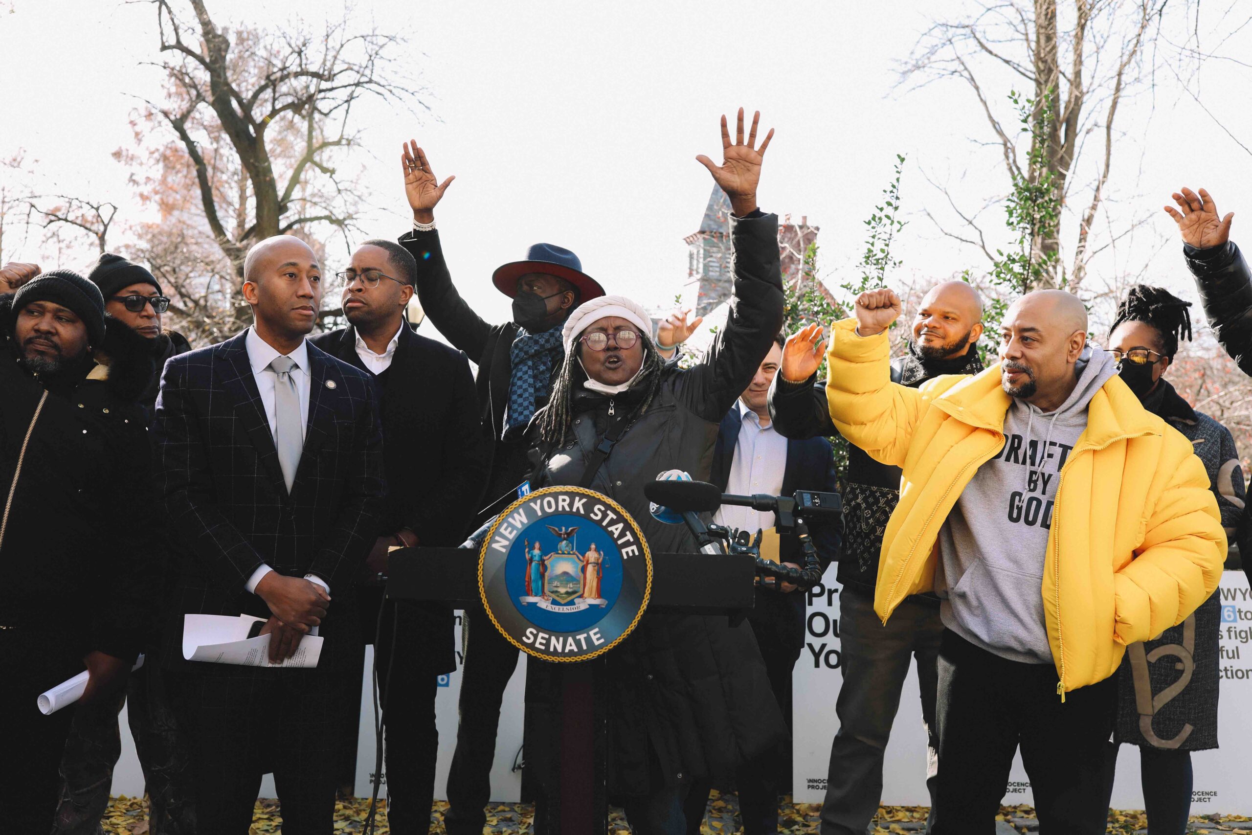 From left to right: Assemblyman Clyde Vanel, Sen. Myrie Zellnor, Sharonne Salaam, and Raymond Santana introducing a criminal justice package in New York on Dec. 14, 2021 in Central Park. (Image: Elijah Craig/Innocence Project 