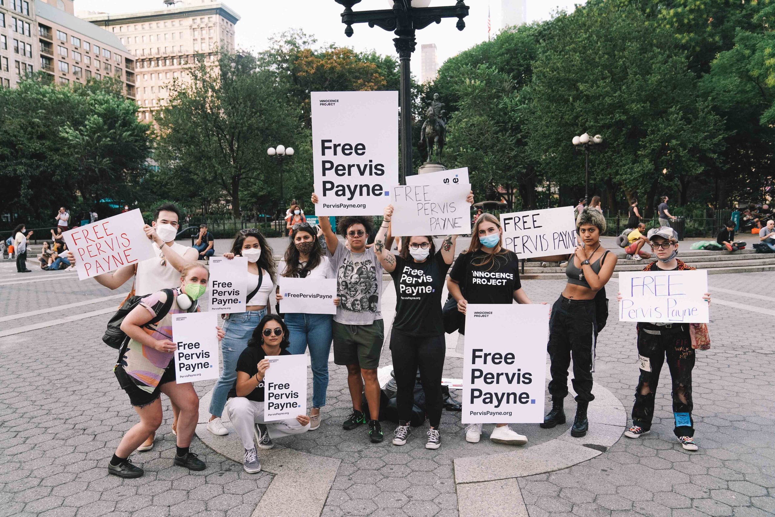Supporters at the #FreePervisPayne rally in New York's Union Square on Sept. 8, 2021. (Image: Elijah Craig II/Innocence Project)