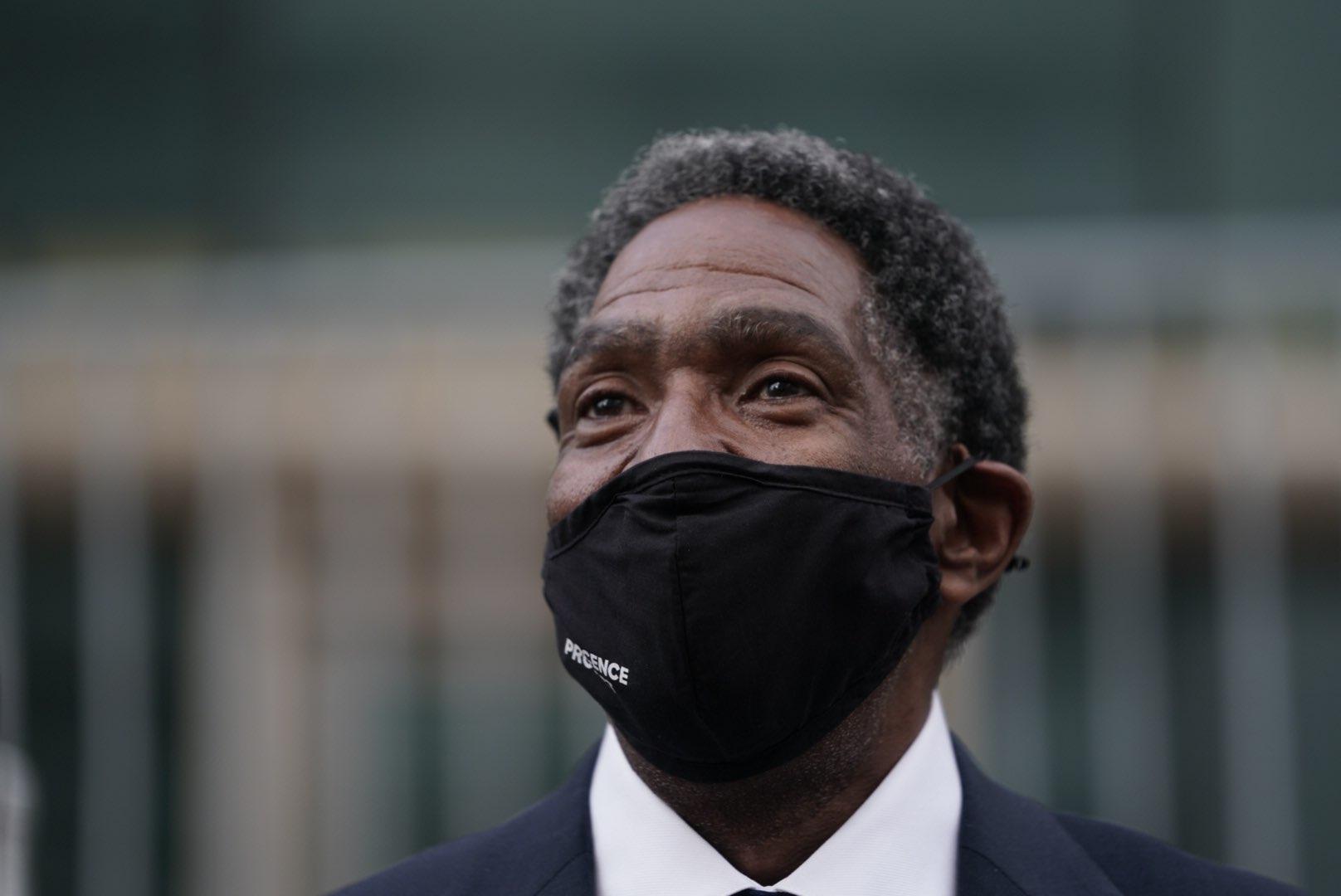 Jaythan Kendrick outside the Queens County Supreme Court after his exoneration on Nov. 19, 2020. (Image: Ben Hider for AP/ Innocence Project)