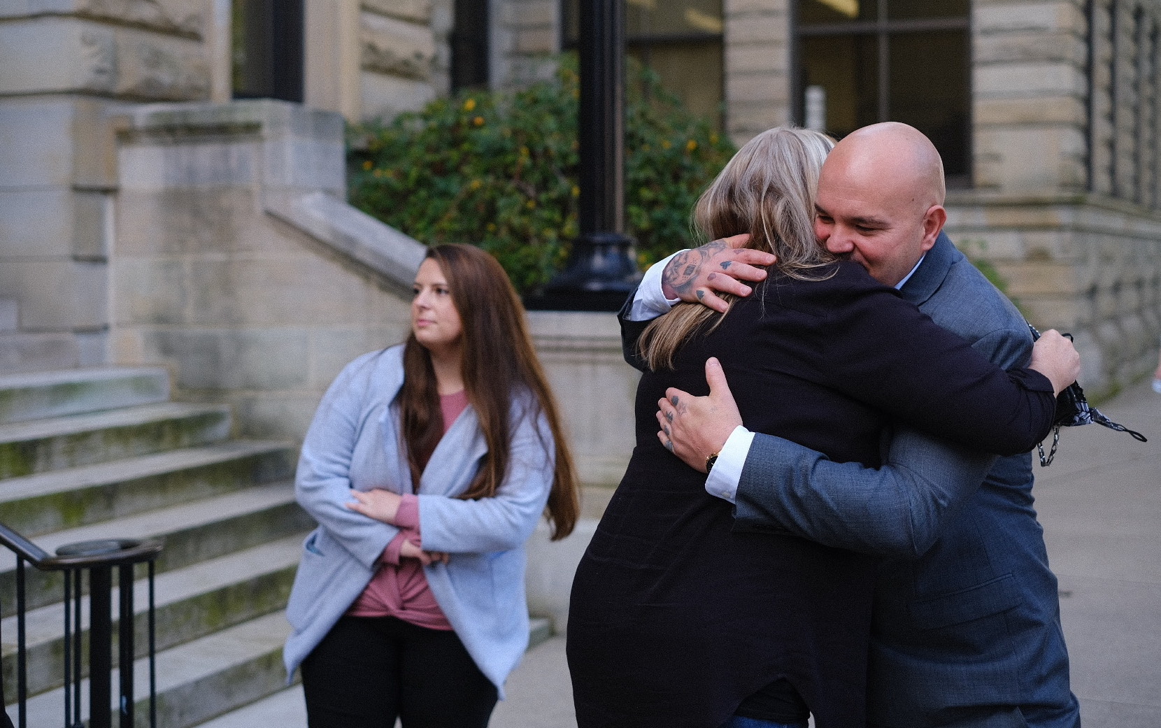 Philip Barnett after his exoneration in West Virginia on Oct. 5, 2021 (Image: Chris Jackson for AP Images/Innocence Project).